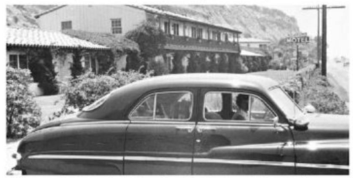 El Caminante Bar & Bungalows in Capo Beach